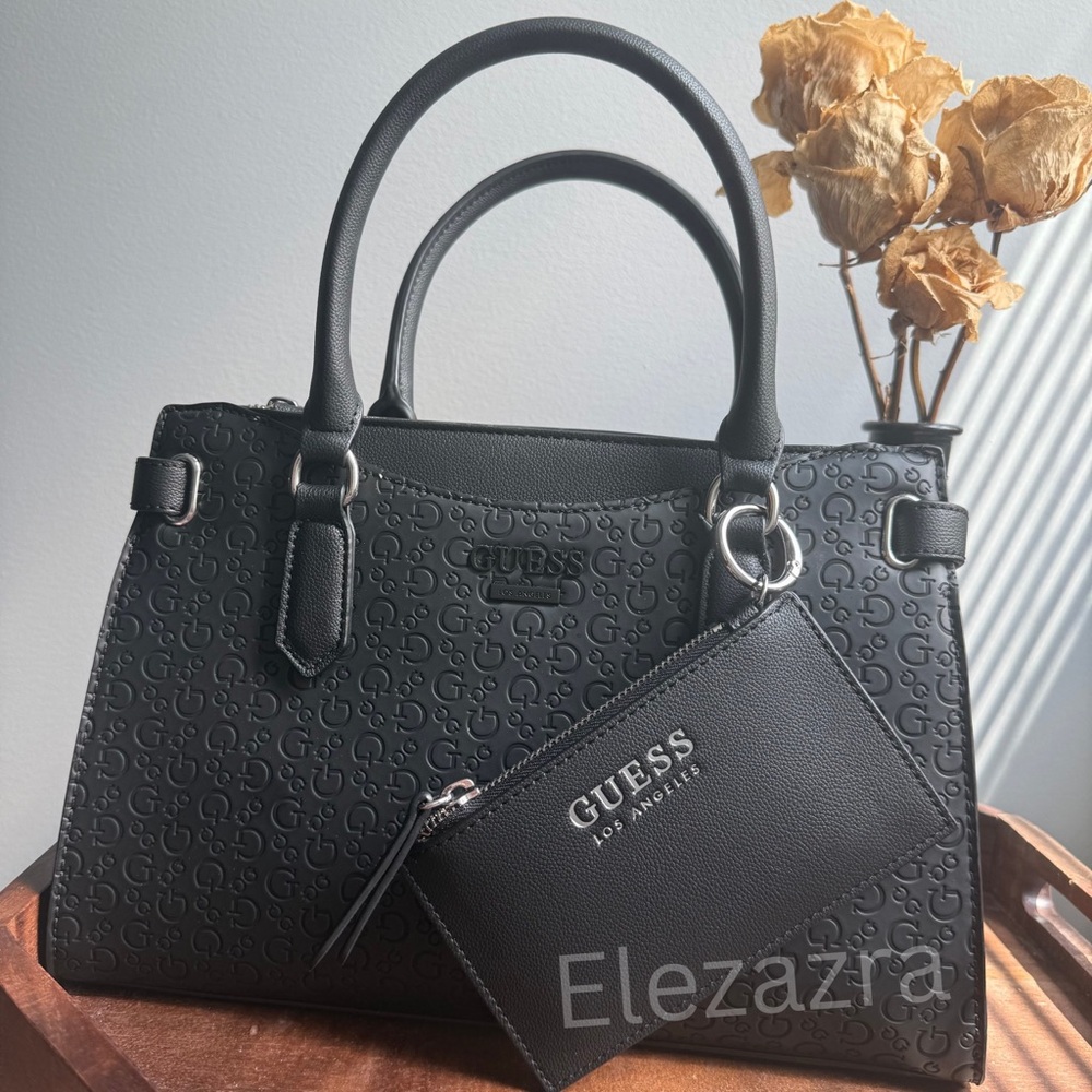 Guess purse with wallet